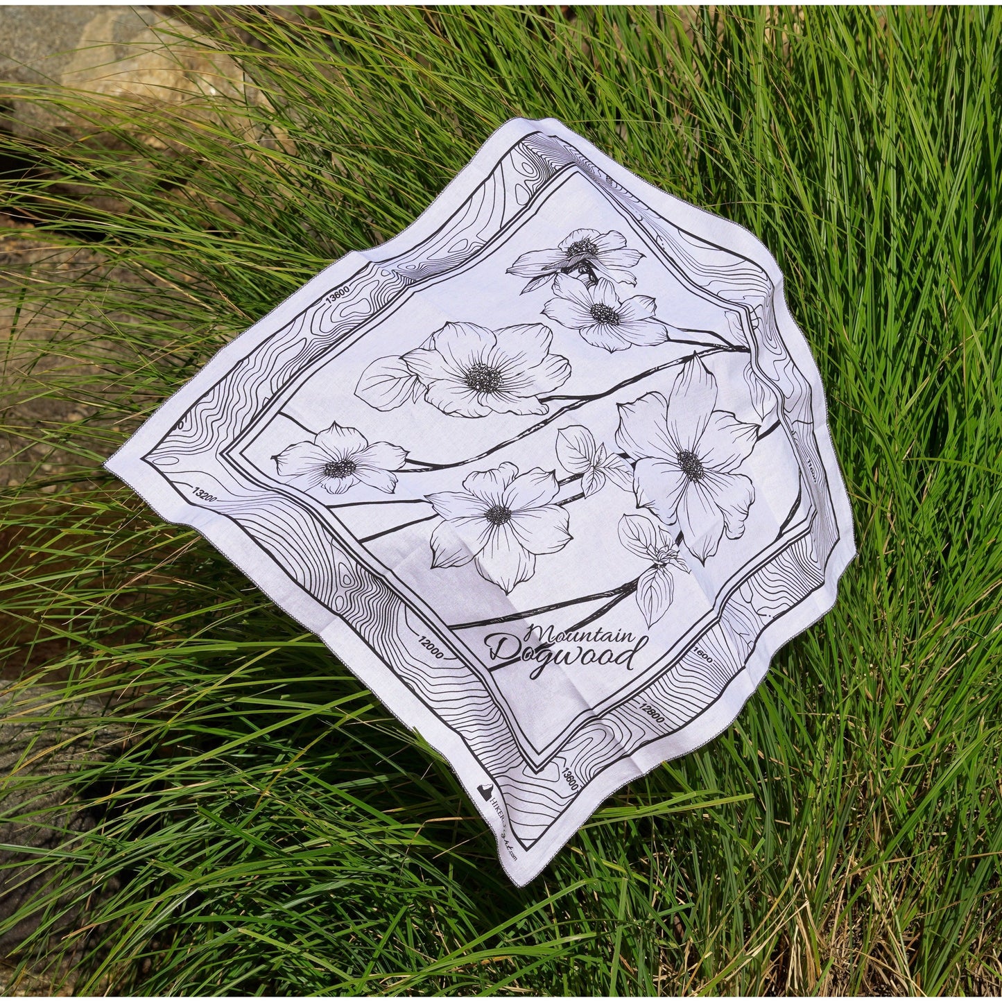 Mountain Dogwood Cotton Bandana on the grass | Hiker Sight